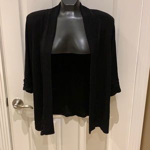 New women’s Tan Jay petites black jacket